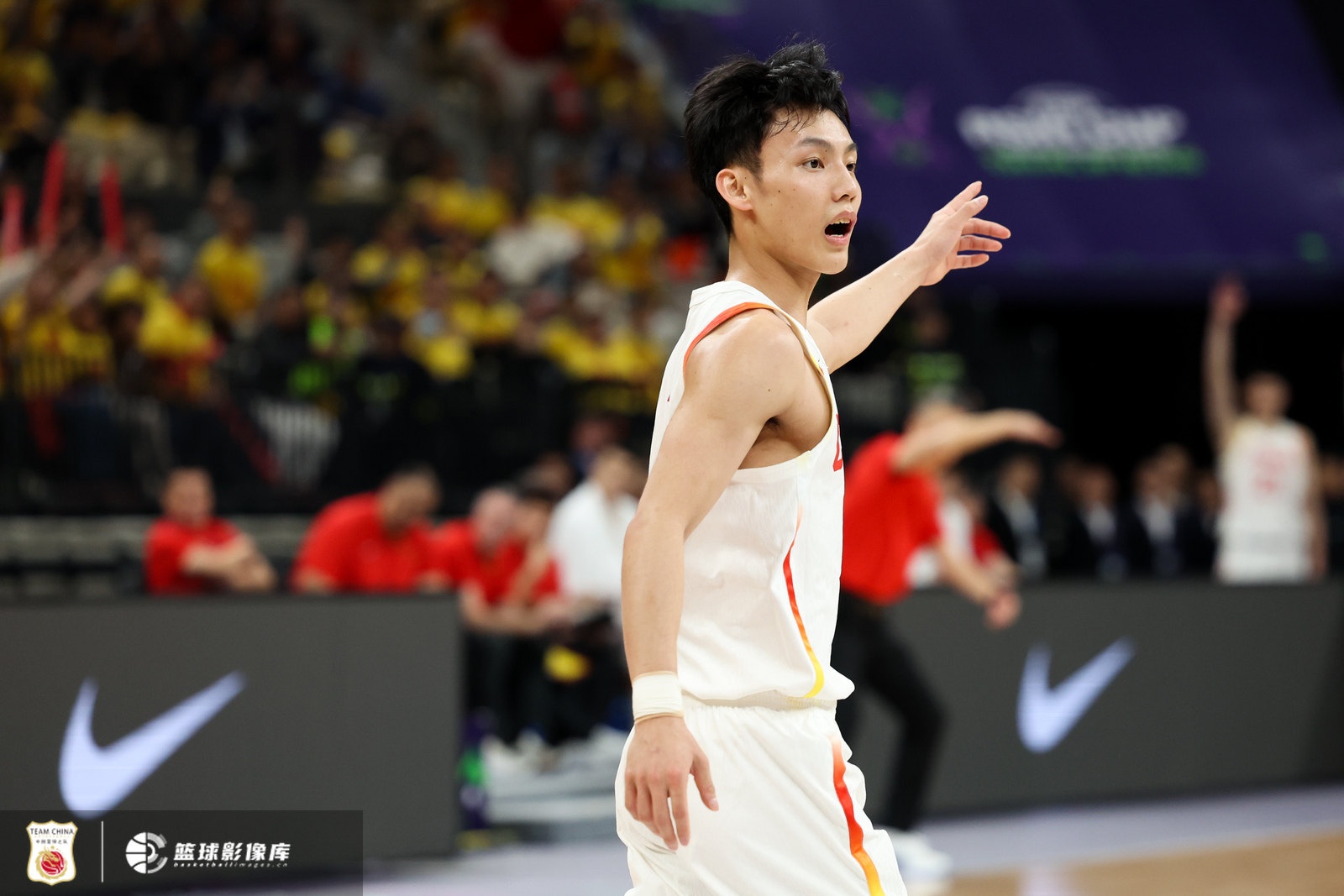 首發(fā)出戰(zhàn)不在狀態(tài)！徐杰全場3中0沒得分 拿到3板1助2斷另2失誤